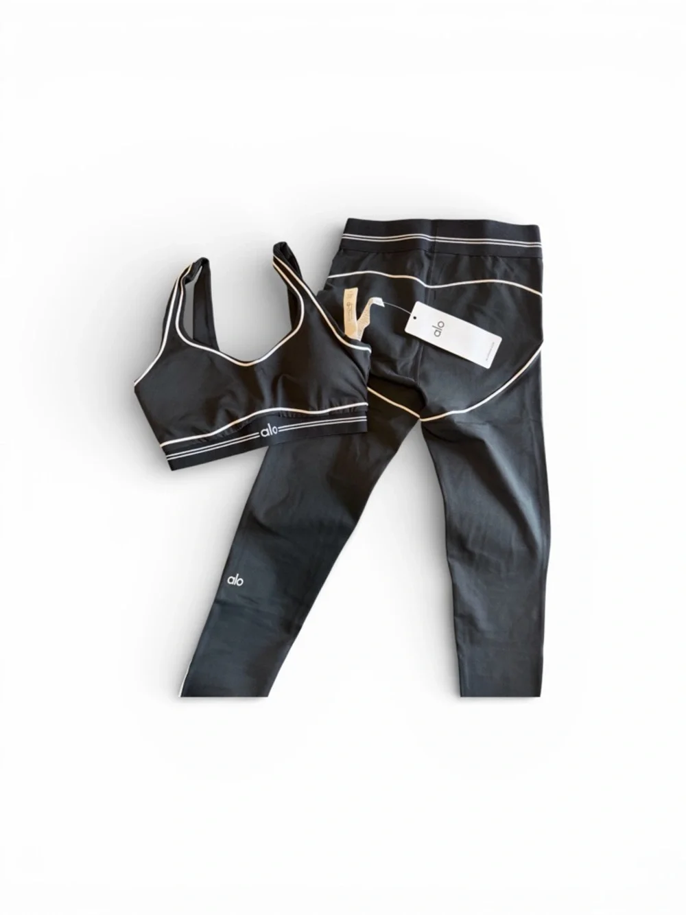 ALO Yoga Set - Picture 1 of 1